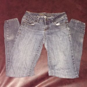 Grayish skinny jeans 👖